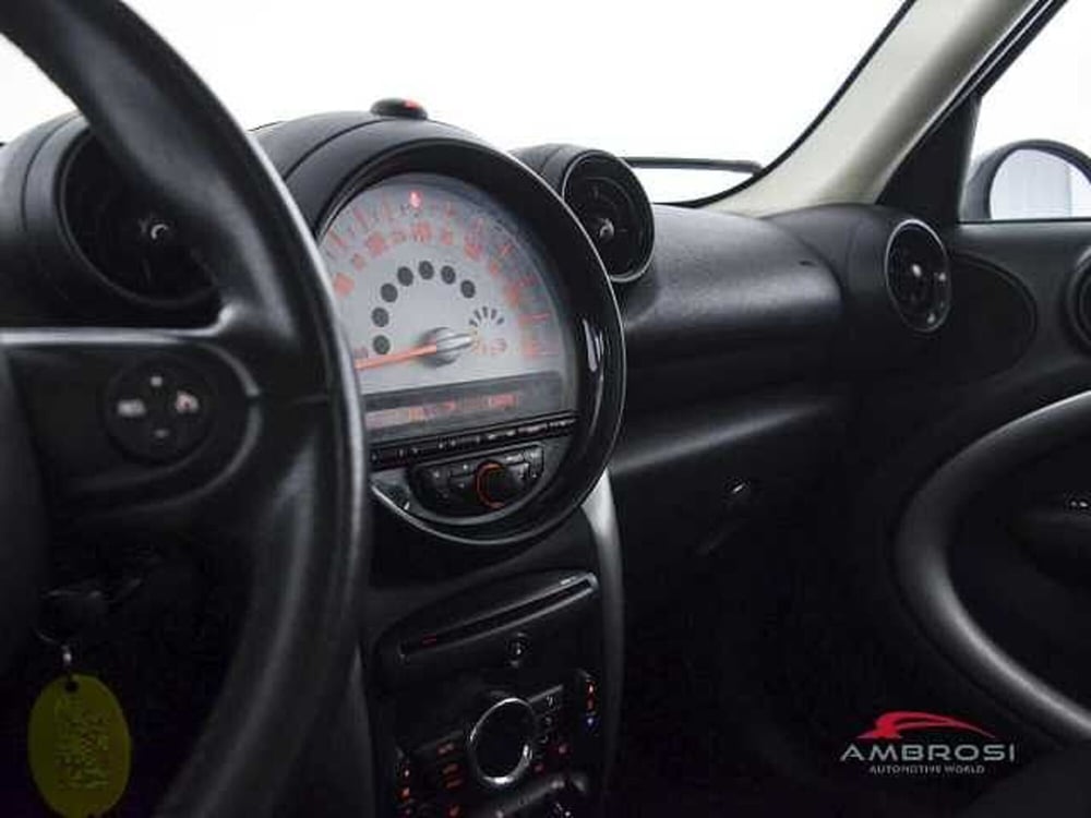 MINI Mini Countryman usata a Viterbo (19)
