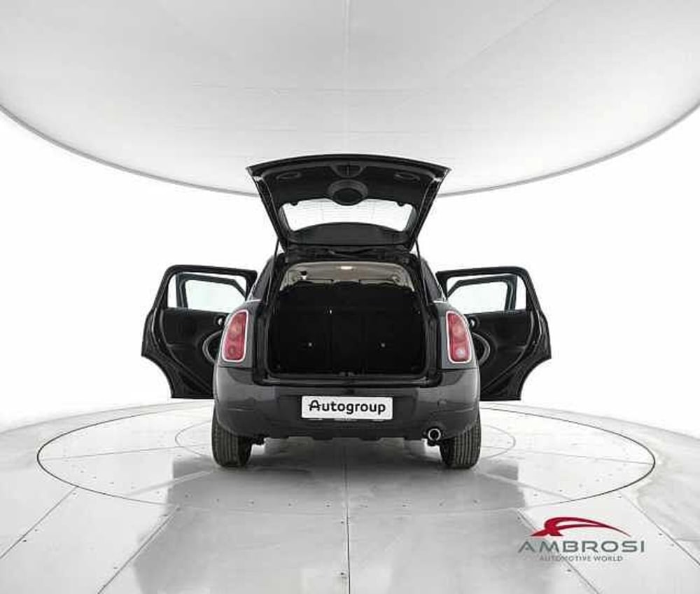 MINI Mini Countryman usata a Viterbo (7)