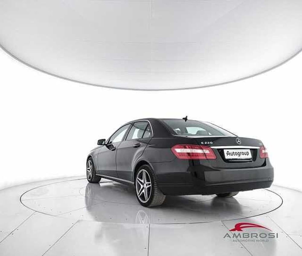 Mercedes-Benz Classe E usata a Viterbo (4)