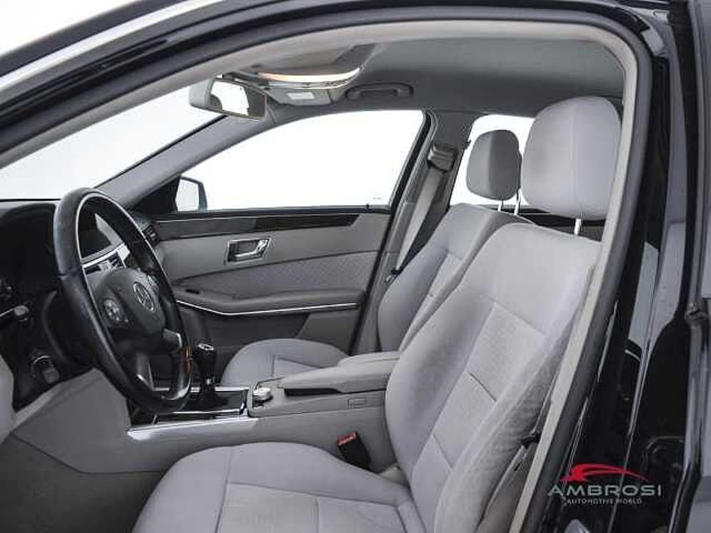 Mercedes-Benz Classe E usata a Viterbo (8)