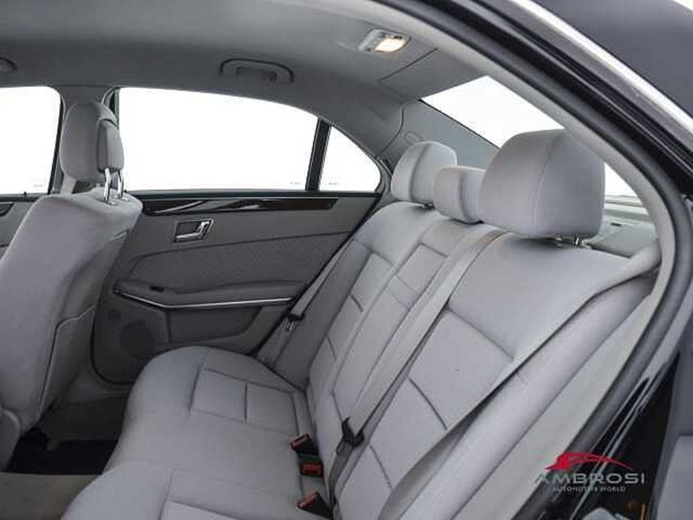 Mercedes-Benz Classe E usata a Viterbo (9)