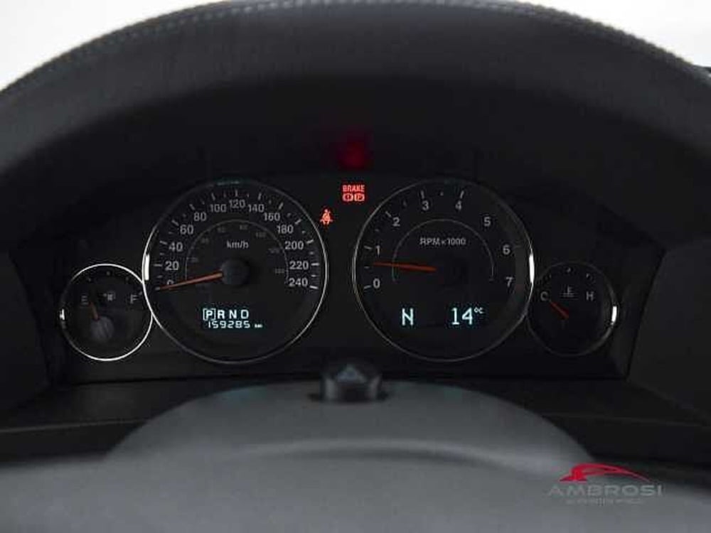 Jeep Grand Cherokee usata a Viterbo (13)