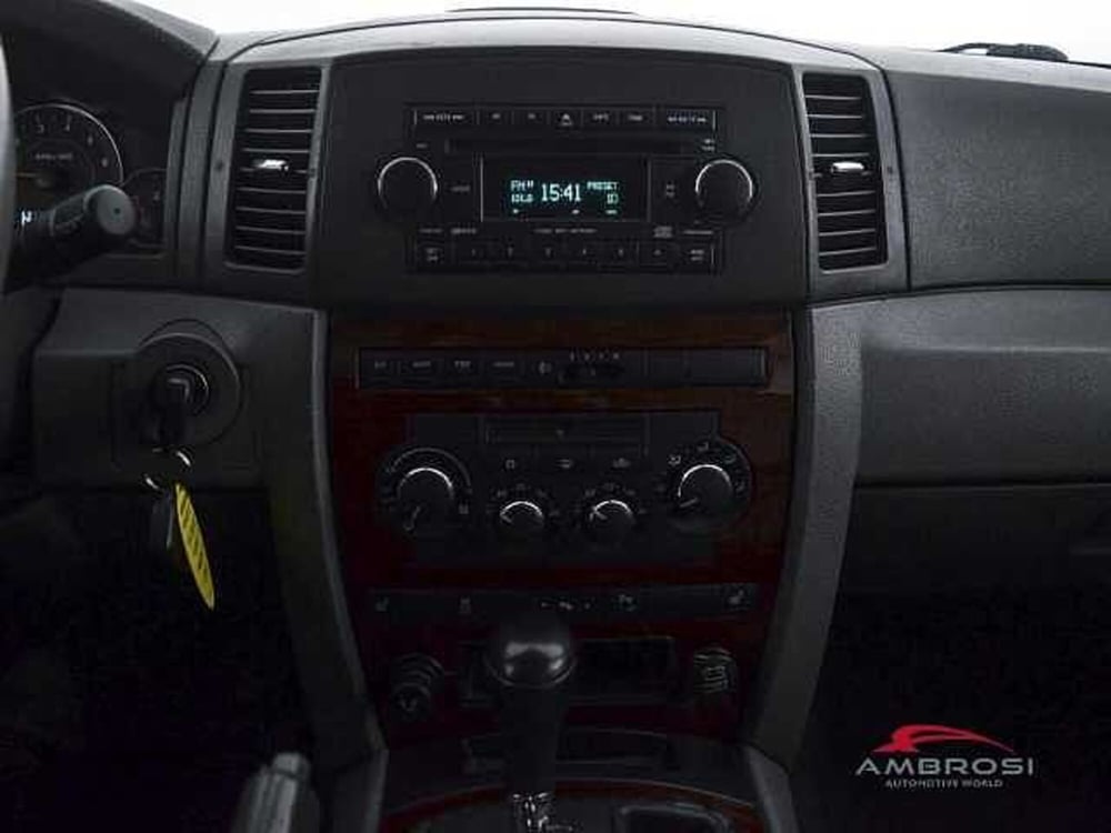 Jeep Grand Cherokee usata a Viterbo (16)