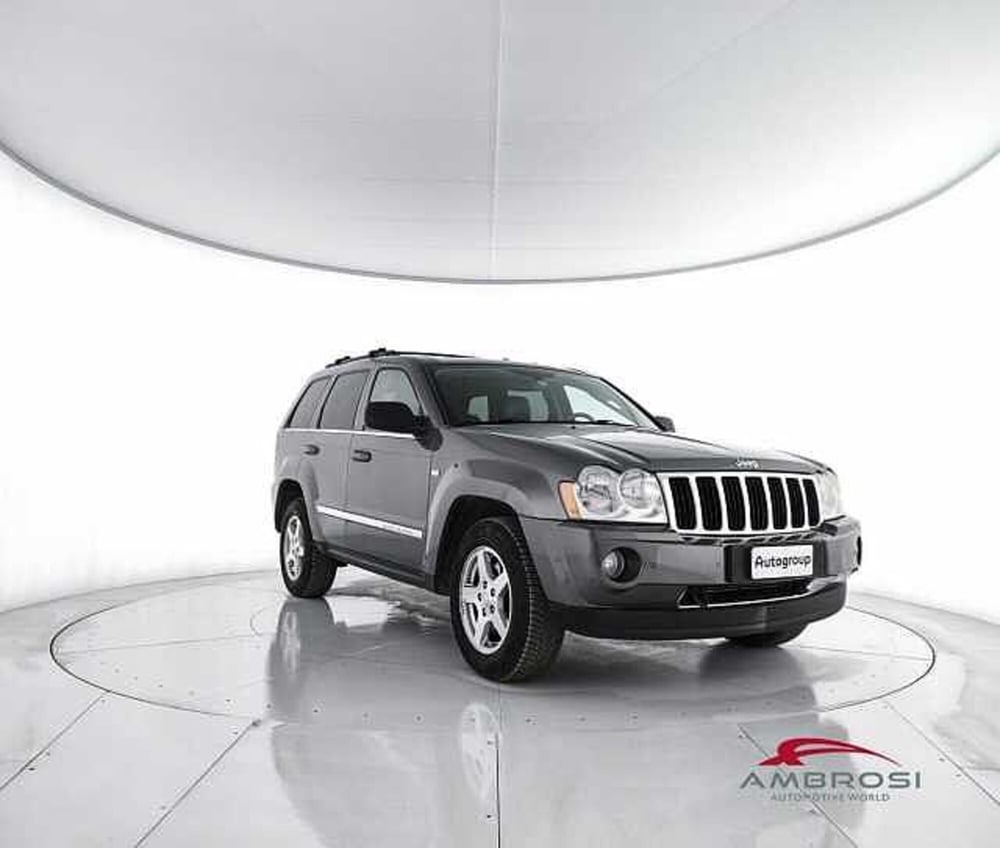 Jeep Grand Cherokee usata a Viterbo (2)