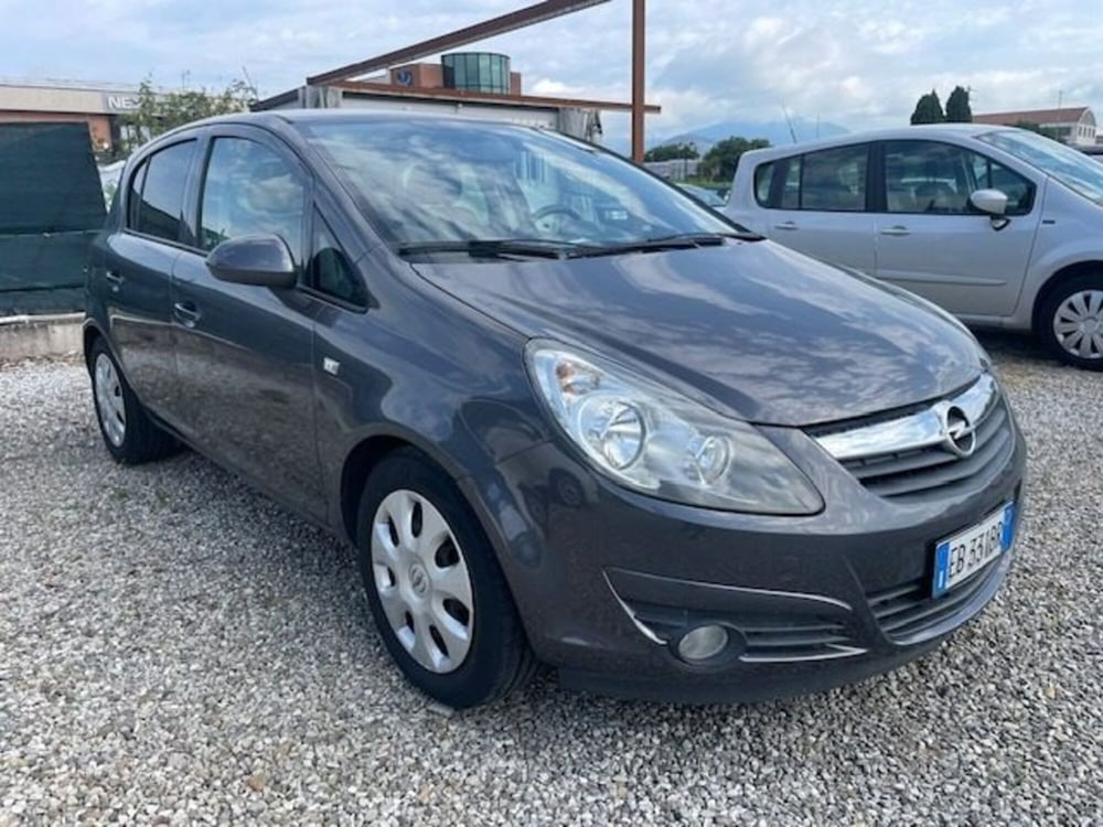Opel Corsa usata a Prato (3)