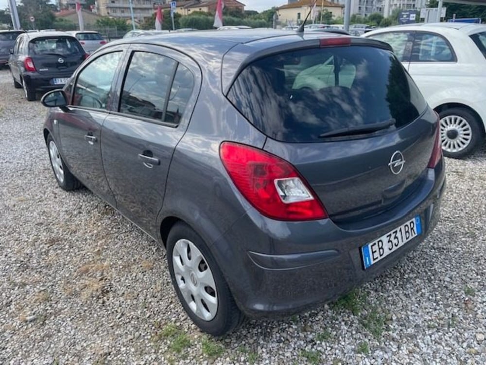 Opel Corsa usata a Prato (7)