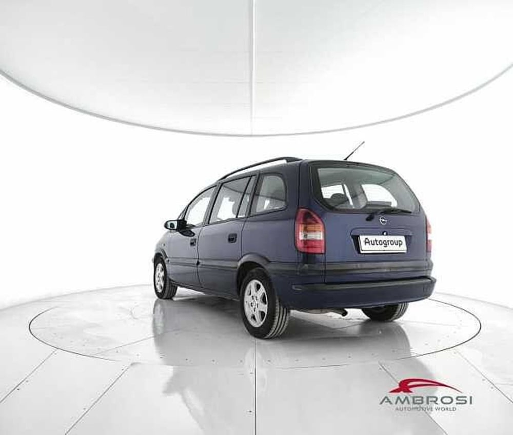 Opel Zafira usata a Viterbo (4)