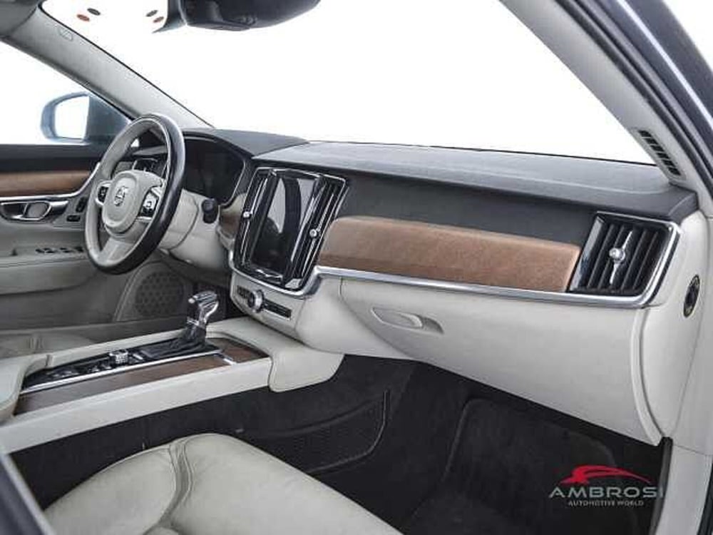 Volvo S90 usata a Viterbo (12)