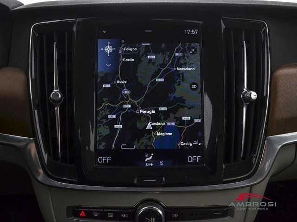 Volvo S90 usata a Viterbo (16)
