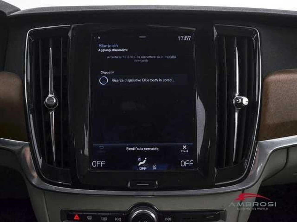 Volvo S90 usata a Viterbo (17)