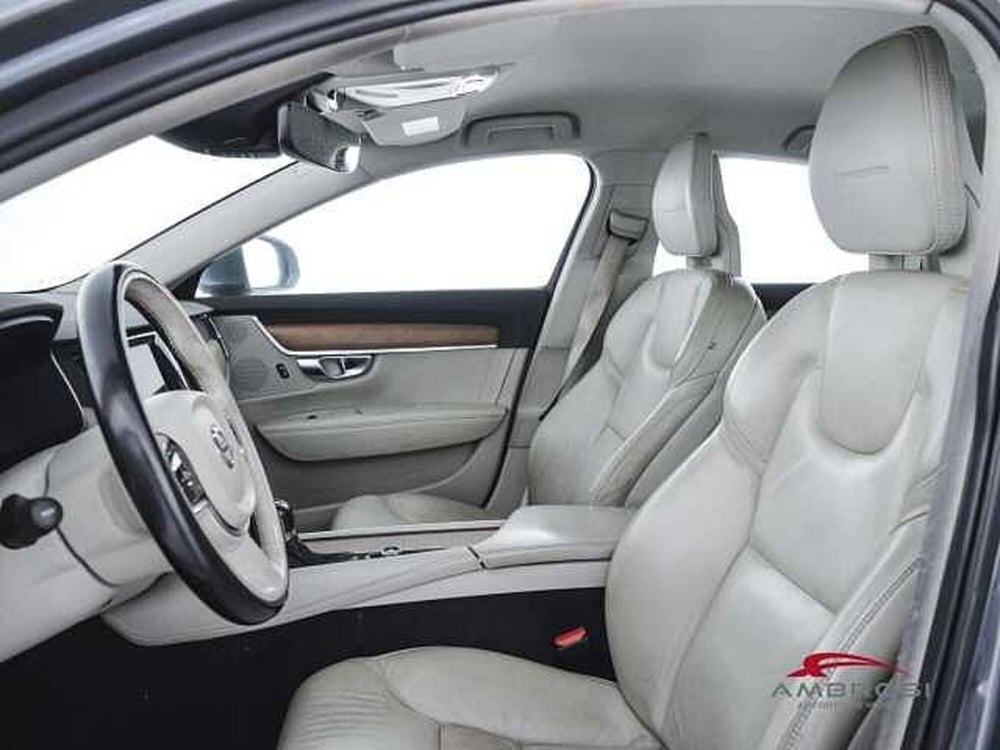 Volvo S90 usata a Viterbo (9)