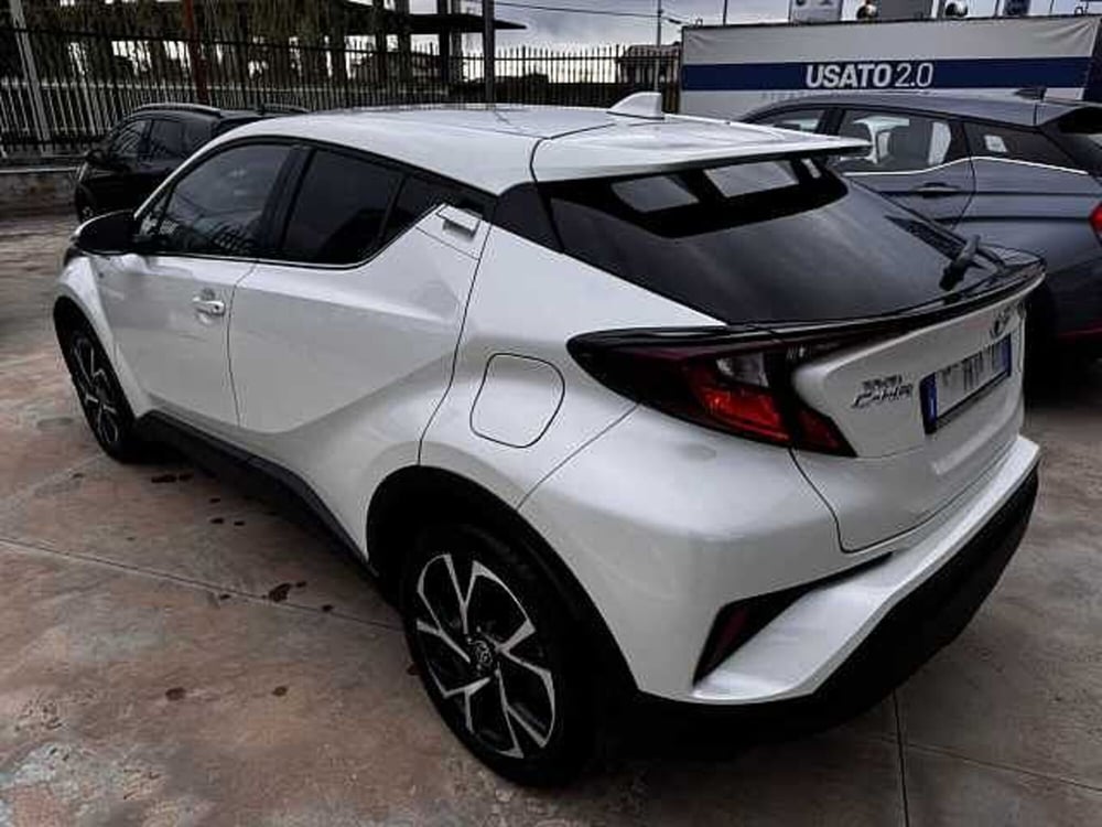 Toyota Toyota C-HR usata a Caserta (3)