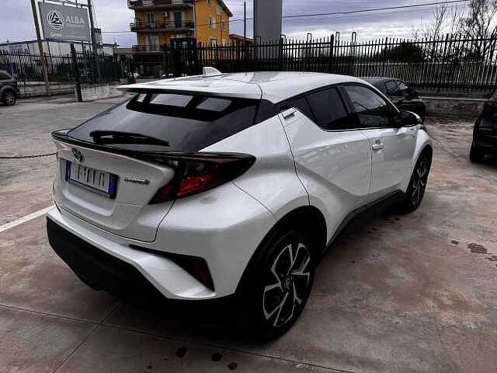 Toyota Toyota C-HR usata a Caserta (5)
