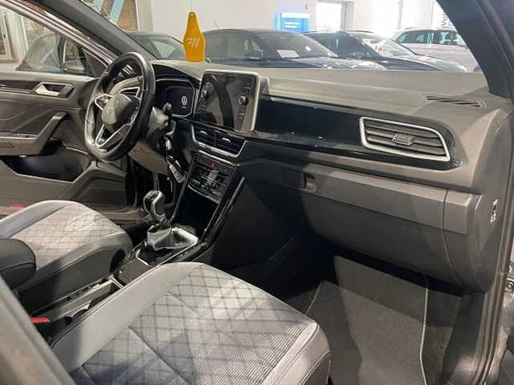 Volkswagen T-Roc usata a Genova (10)