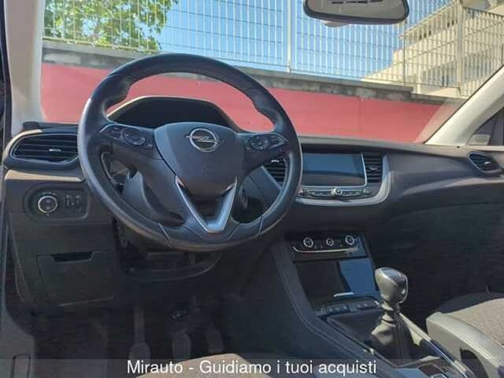 Opel Grandland X usata a Roma (13)