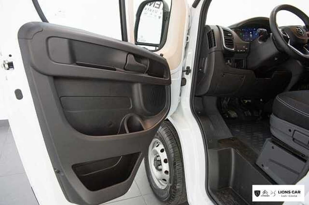 Opel Movano Furgone nuova a Lodi (11)