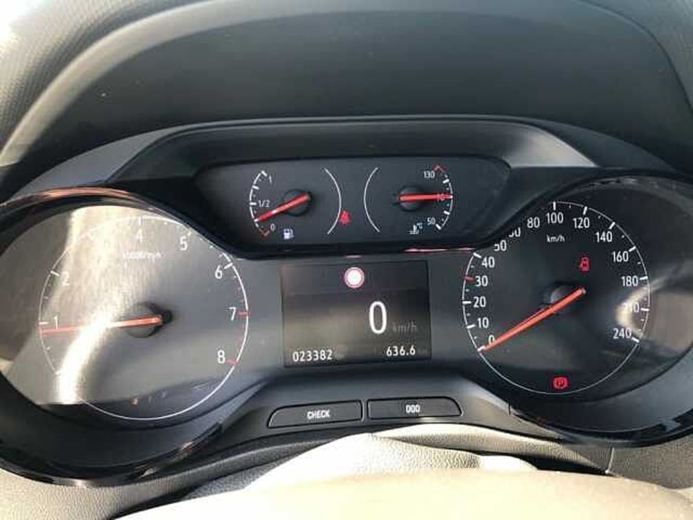 Opel Crossland X usata a Ravenna (12)
