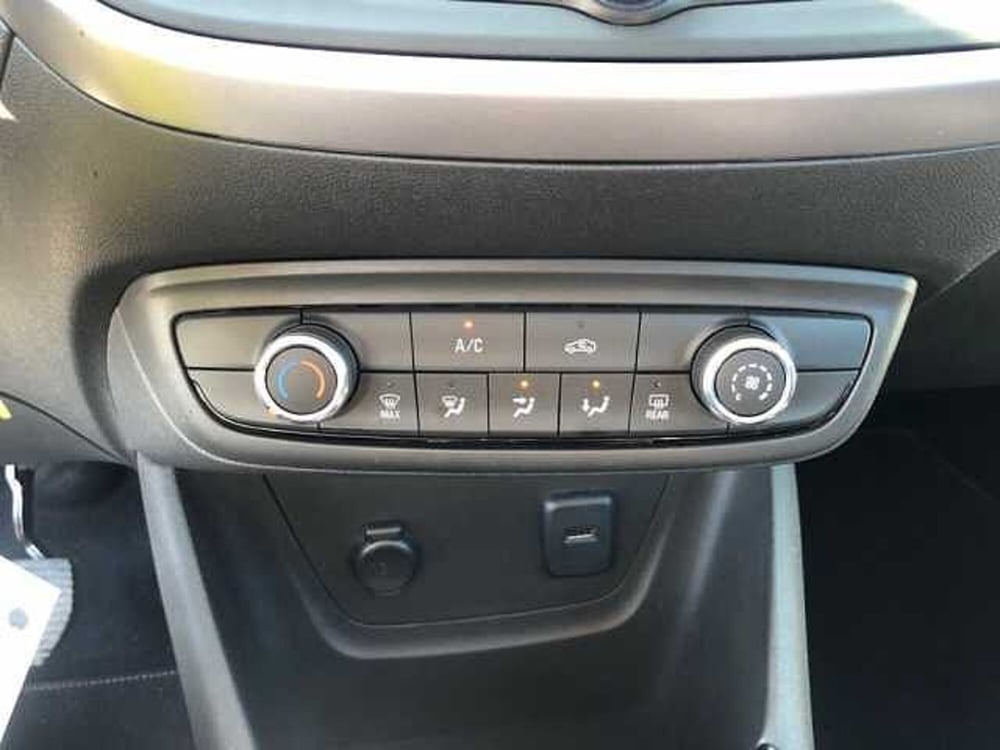 Opel Crossland X usata a Ravenna (14)