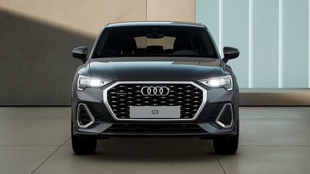 Audi Q3 Sportback usata a Varese (3)