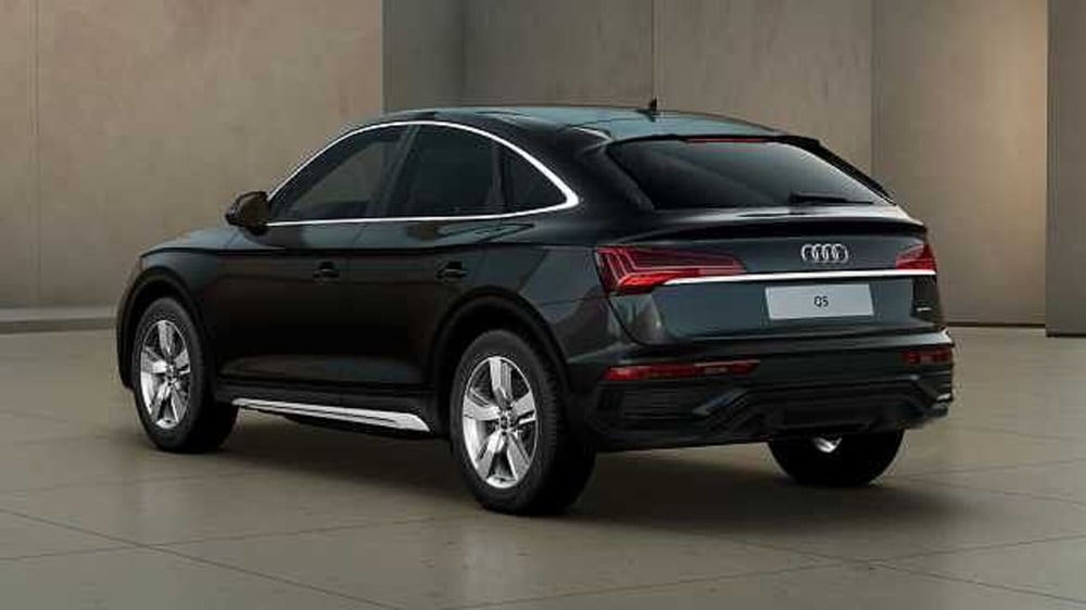 Audi Q5 Sportback usata a Varese (5)