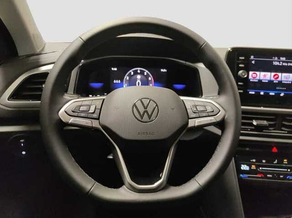 Volkswagen T-Roc nuova a Como (9)
