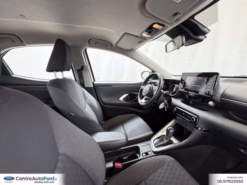 Toyota Yaris Cross usata a Roma (6)