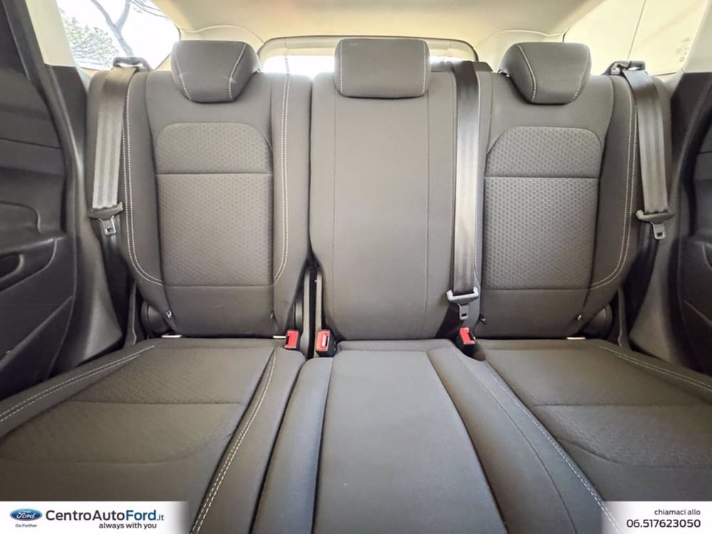 Ford Kuga usata a Roma (9)