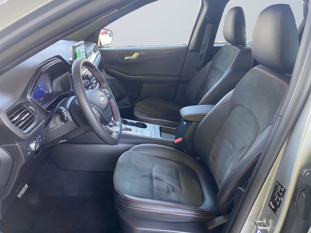 Ford Kuga usata a Milano (9)