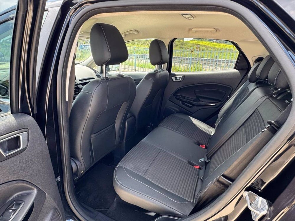 Ford EcoSport usata a Matera (9)
