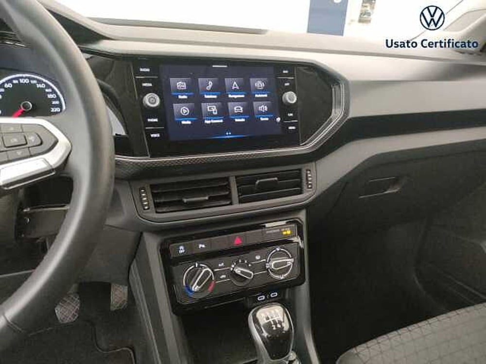 Volkswagen T-Cross usata a Varese (13)