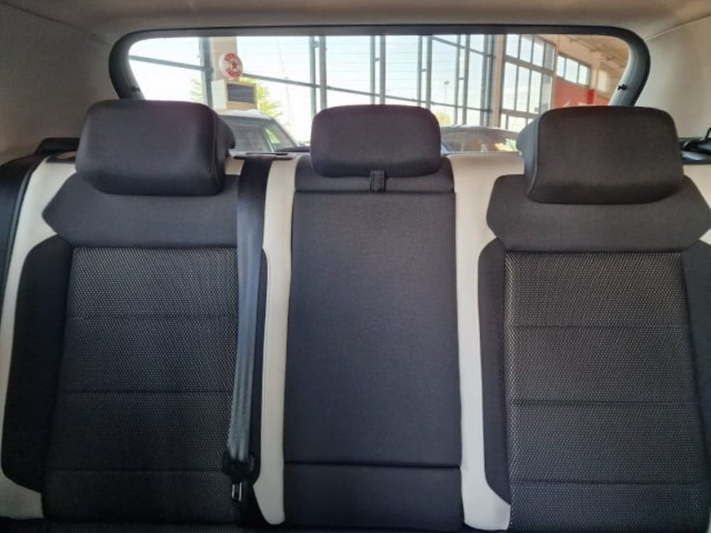 Volkswagen T-Roc usata a Verona (9)