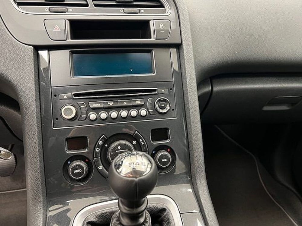 Peugeot 5008 usata a Alessandria (11)