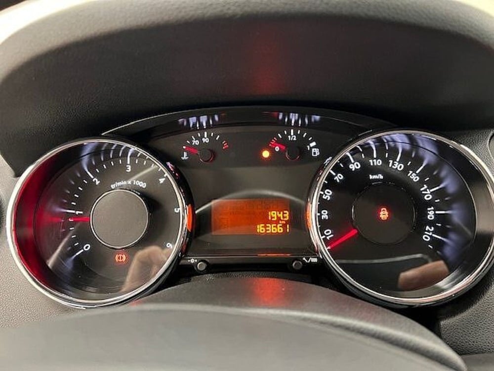 Peugeot 5008 usata a Alessandria (12)