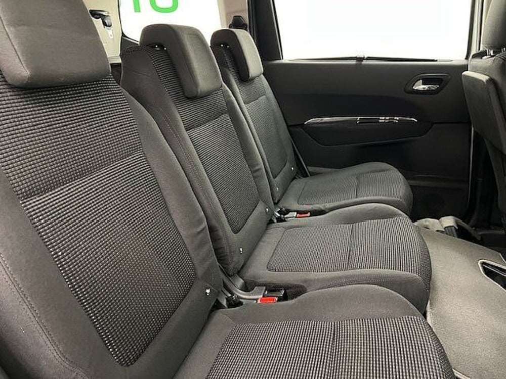 Peugeot 5008 usata a Alessandria (17)