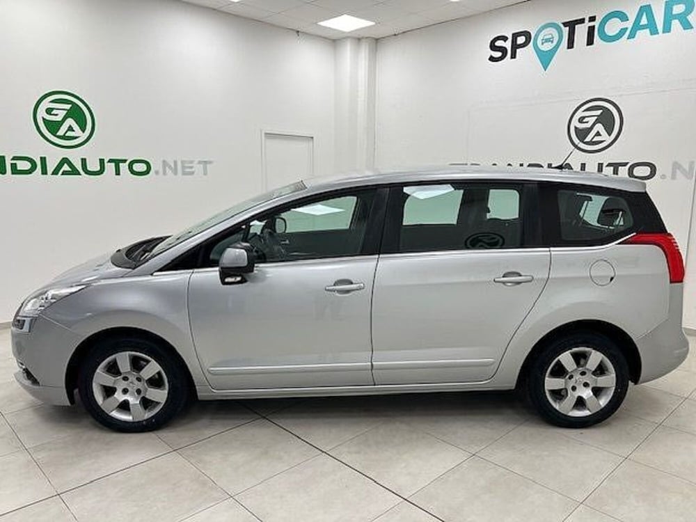 Peugeot 5008 usata a Alessandria (2)