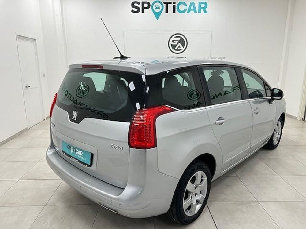 Peugeot 5008 usata a Alessandria (4)