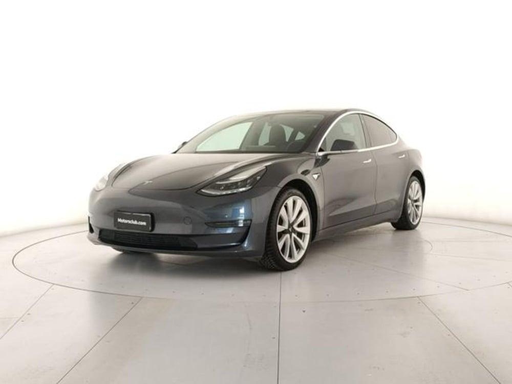 Tesla Model 3 usata a Modena (2)