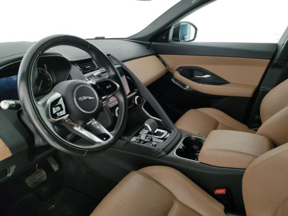 Jaguar E-Pace usata a Modena (13)