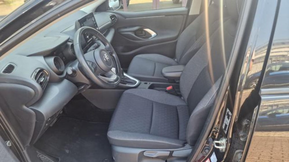 Toyota Yaris usata a Milano (11)