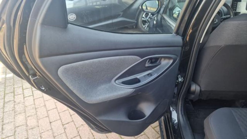 Toyota Yaris usata a Milano (13)