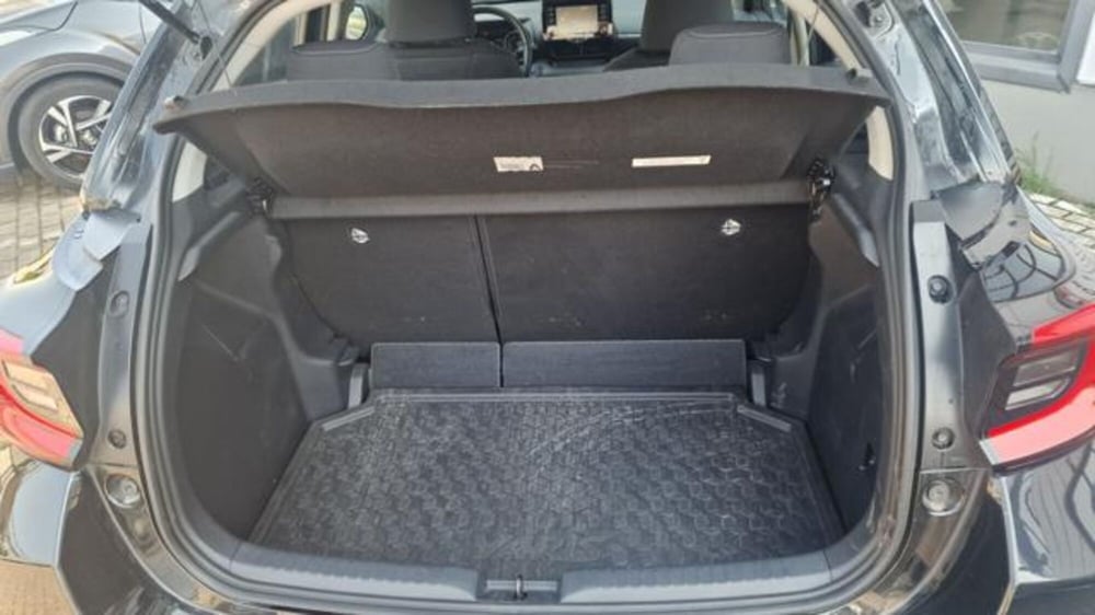 Toyota Yaris usata a Milano (18)