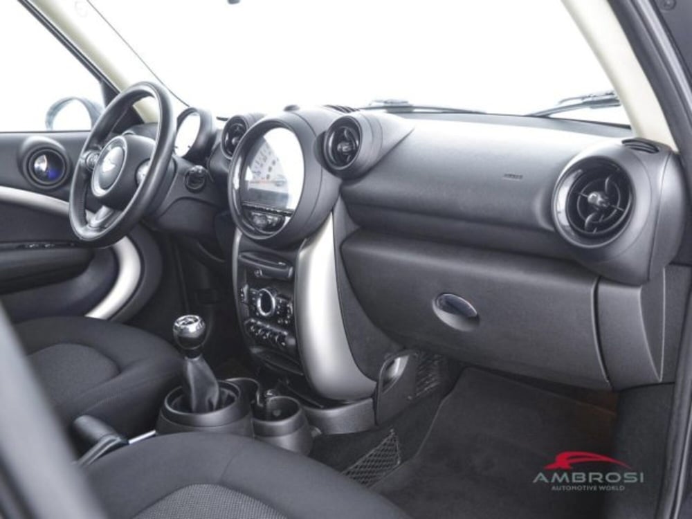 MINI Mini Countryman usata a Perugia (12)