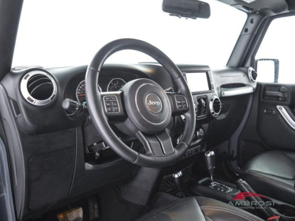 Jeep Wrangler usata a Perugia (8)