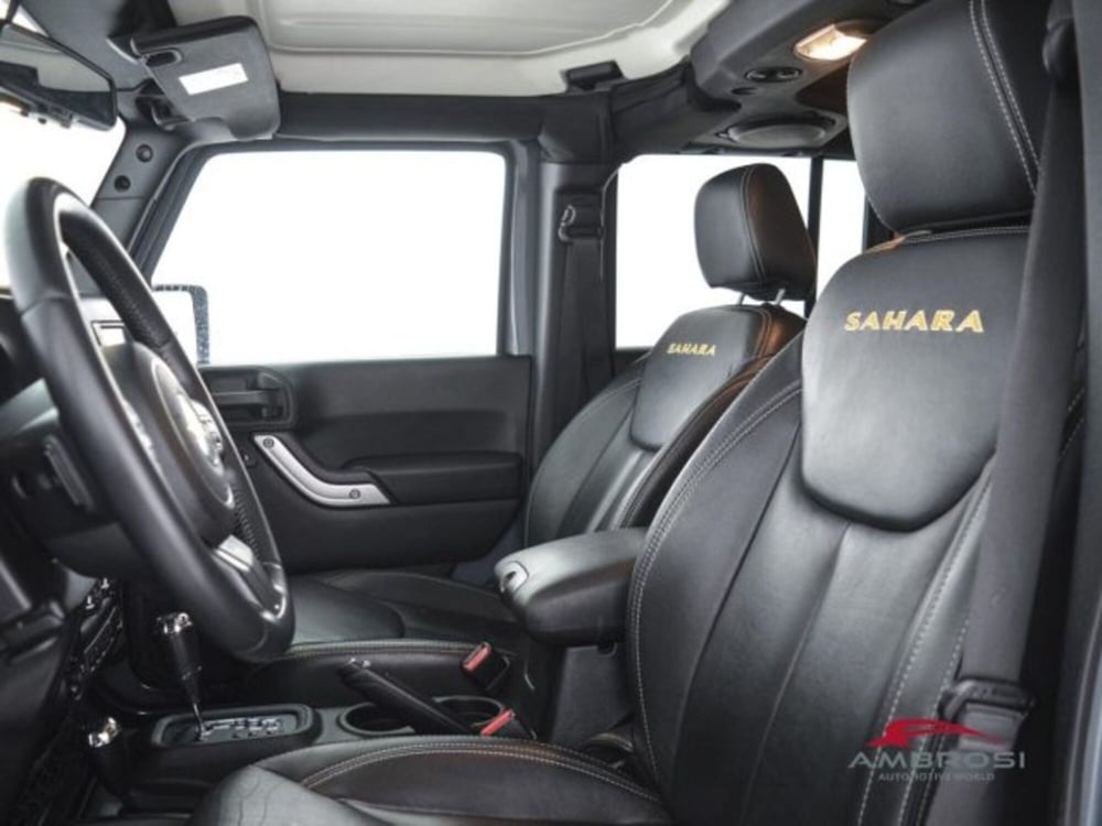 Jeep Wrangler usata a Perugia (9)