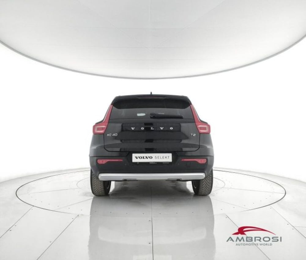 Volvo XC40 usata a Perugia (6)
