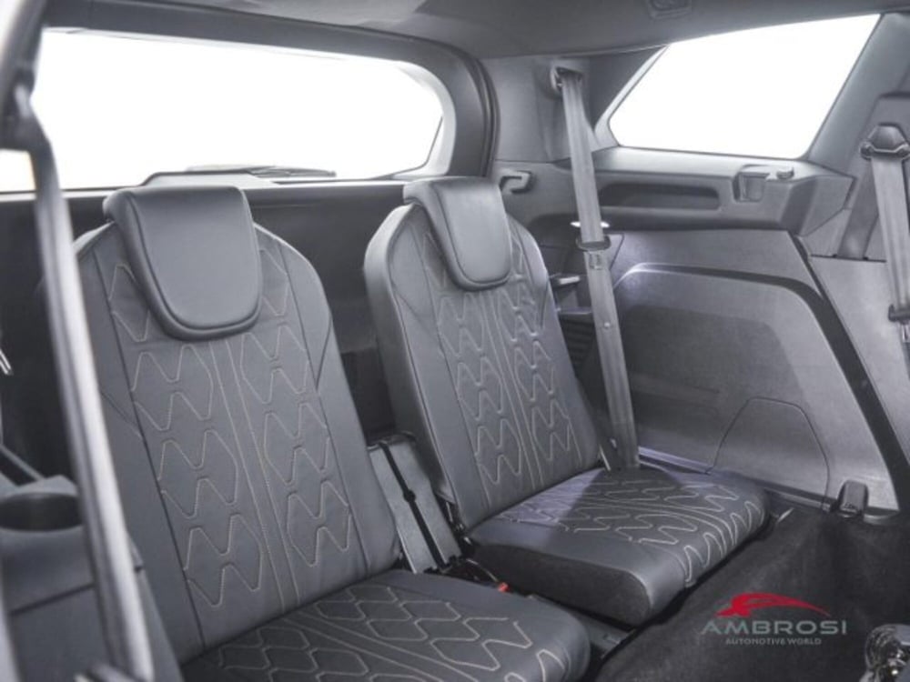 Peugeot 5008 usata a Perugia (12)