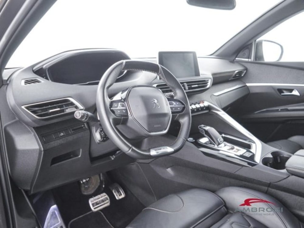Peugeot 5008 usata a Perugia (8)