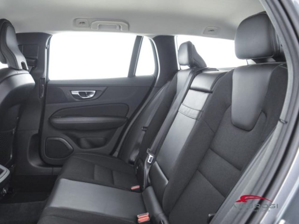 Volvo V60 usata a Perugia (10)
