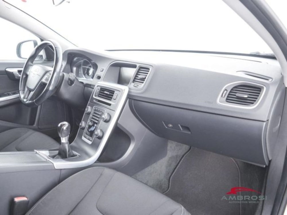 Volvo V60 usata a Perugia (12)