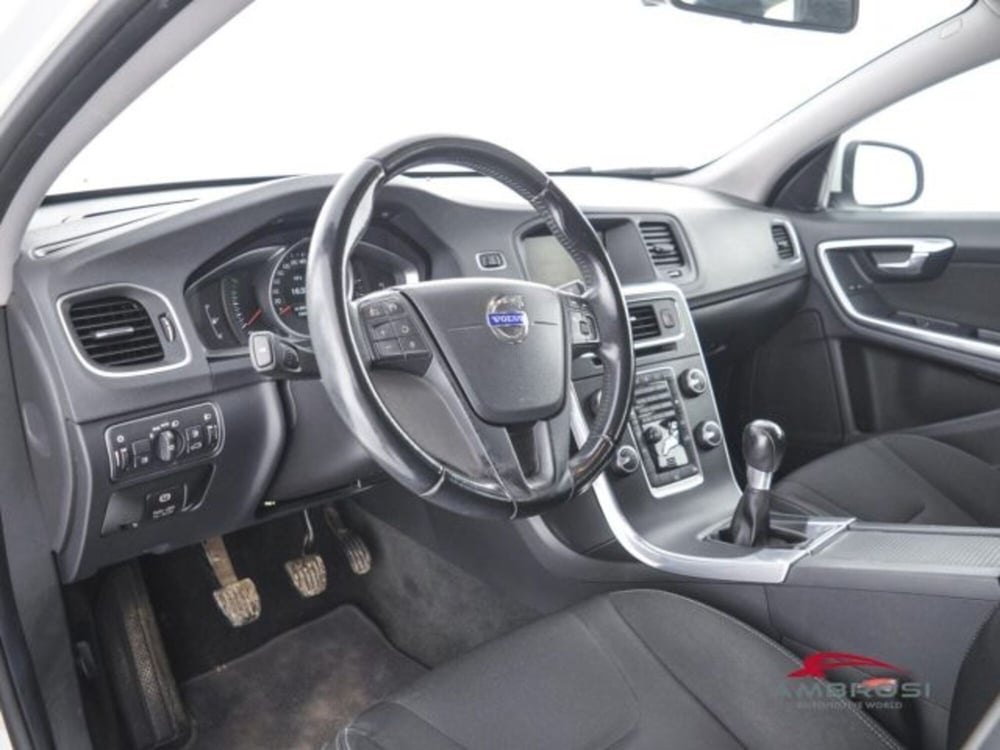 Volvo V60 usata a Perugia (8)
